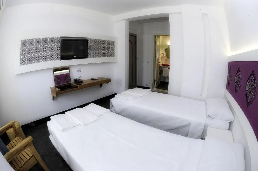Room, La Brezza Suite & Hotel, Bodrum