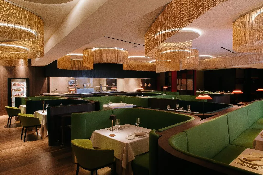 Restaurant, Torre Melina Gran Melia, Barcelona