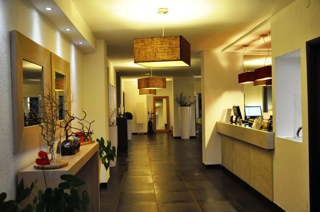 Lobby, Sandalia, Olbia