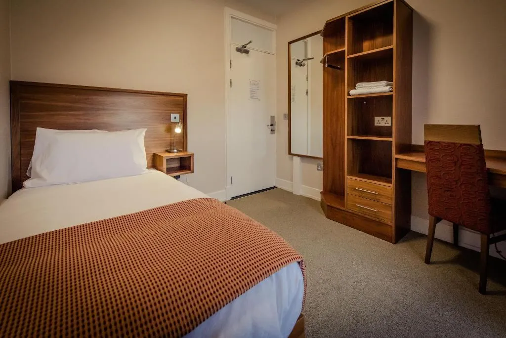 Room, Dcu Rooms At All Hallows College, Dublin