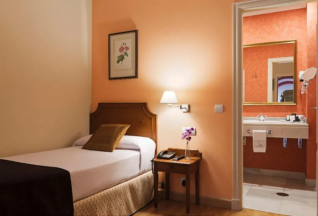 SINGLE STANDARD Room, Sercotel Las Casas de los Mercaderes, Seville