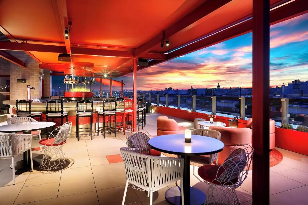 Terrace, Hard Rock Hotel Madrid, Madrid
