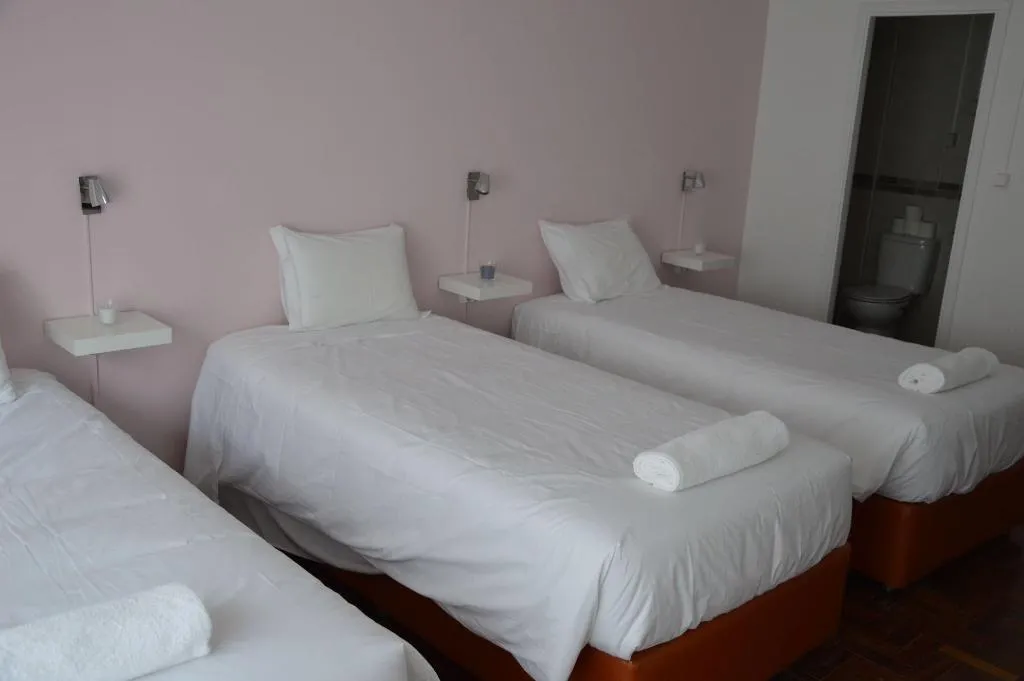 Room, Lx Center Guesthouse, Lisbon