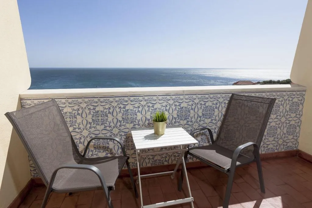 SINGLE SUPERIOR Room, Carcavelos Beach Hotel, Lisbon