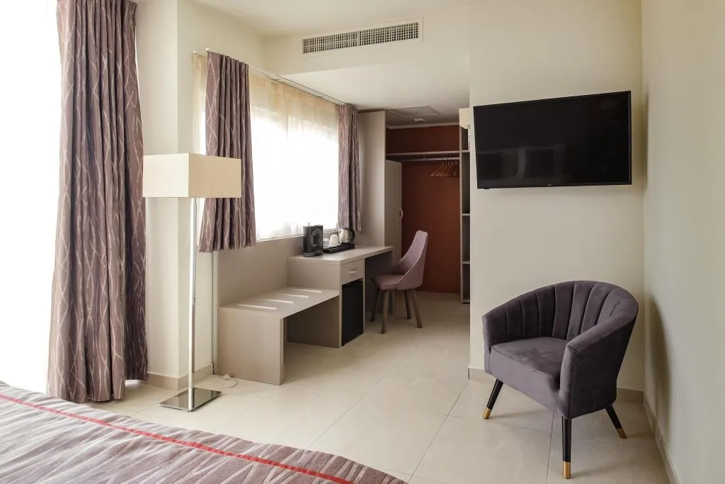 Room, Mayflower Hotel, Malta