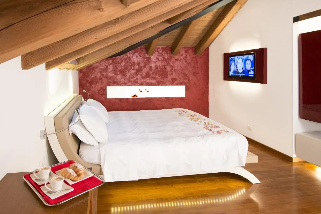 JUNIOR SUITE STANDARD Room, Relais Ca Sabbioni, Venice