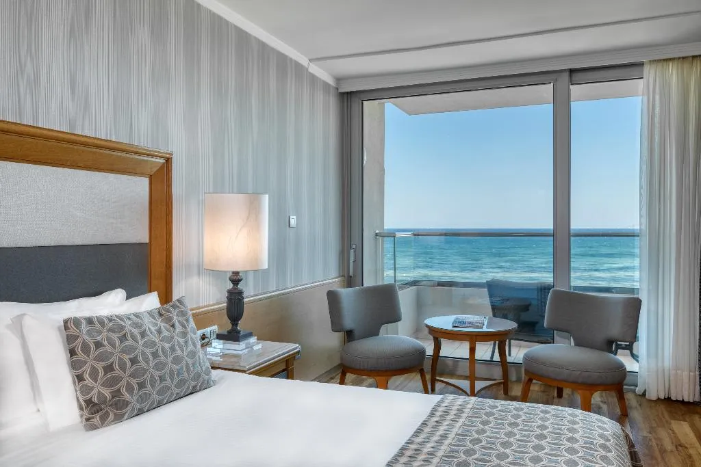 DOUBLE SINGLE USE EXECUTIVE SEA VIEW Room, Divani Apollon Palace and Thalasso, Athens