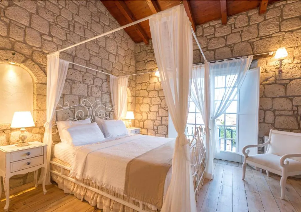 Room, Asma Han Hotel, Izmir