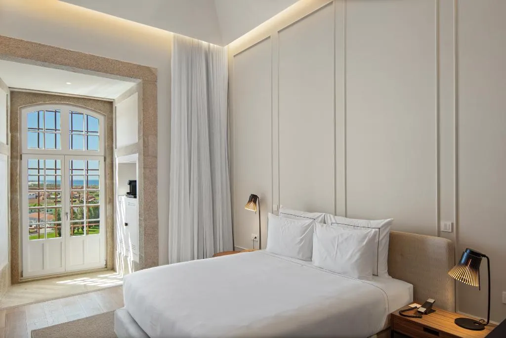 DOUBLE CLASSIC Room, The Lince Santa Clara, Porto