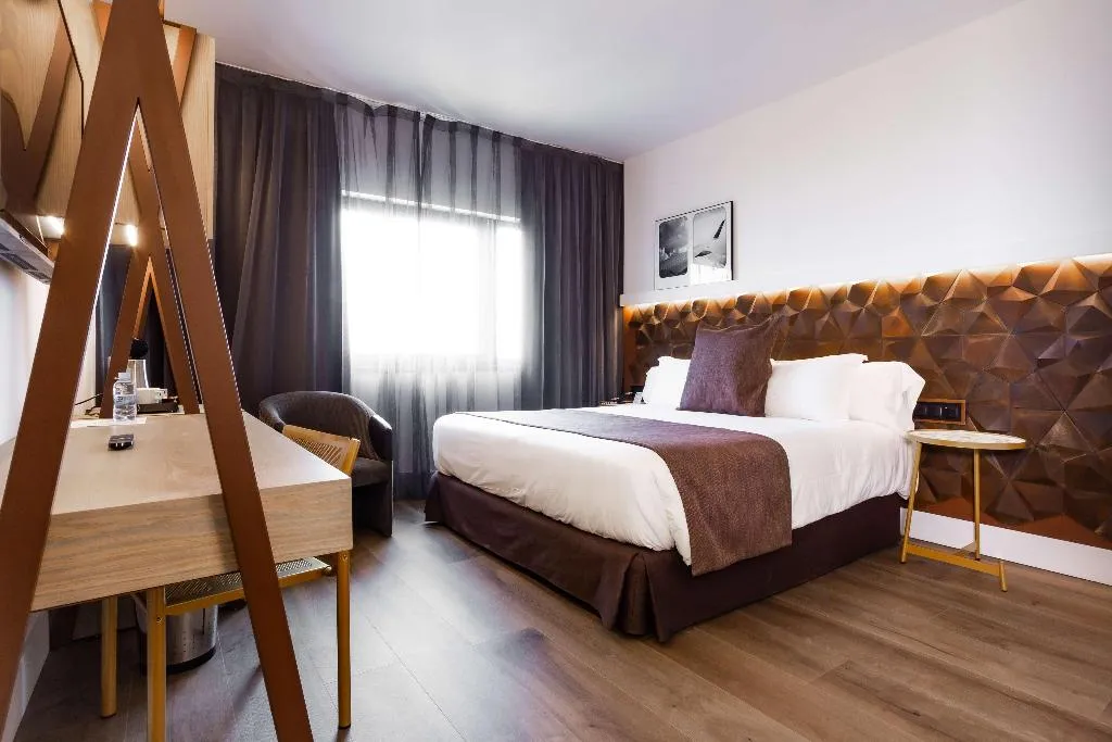 Double or Twin STANDARD Room, Best Western Plus Alfa Aeropuerto, Barcelona