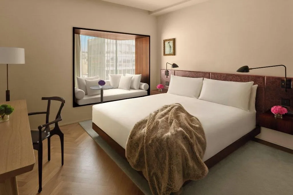 DOUBLE DELUXE Room, EDITION Barcelona, Barcelona