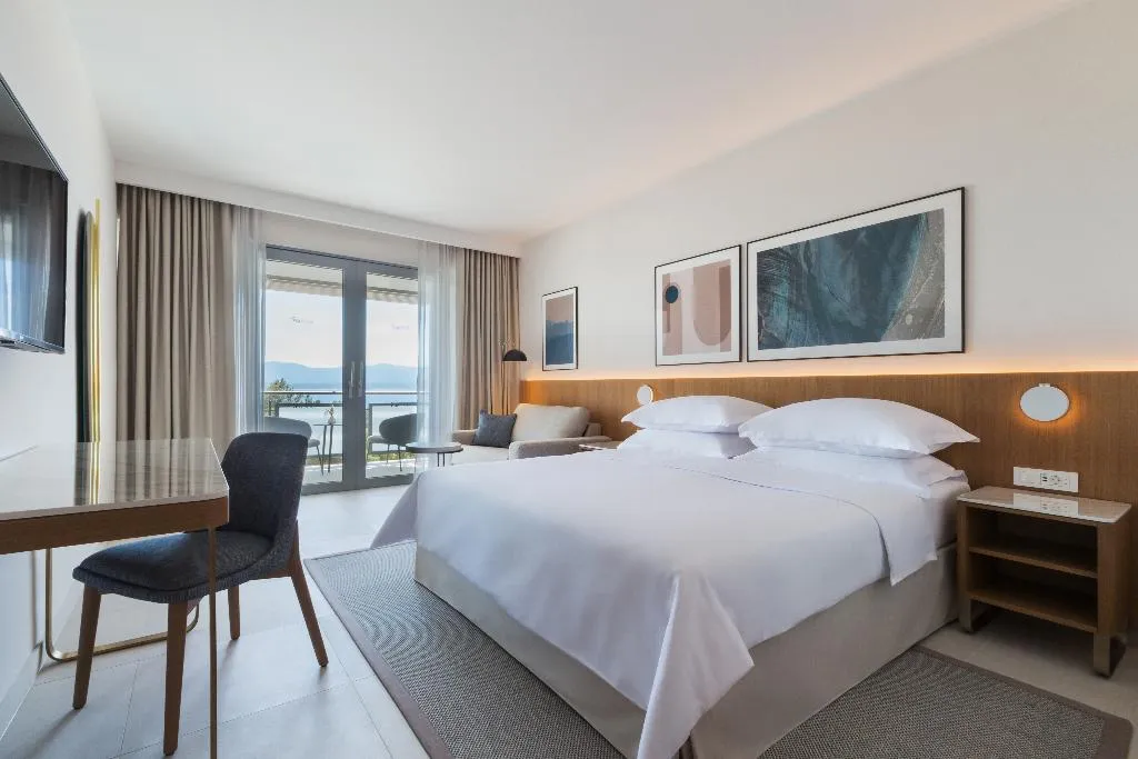 DOUBLE SUPERIOR SIDE SEA VIEW Room, Bluesun Hotel Elaphusa, Split