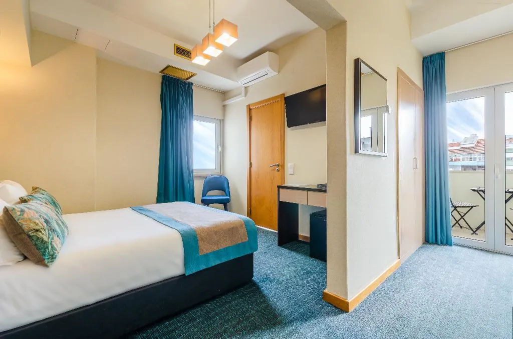 Double or Twin STANDARD Room, DAH Dom Afonso Henriques, Lisbon