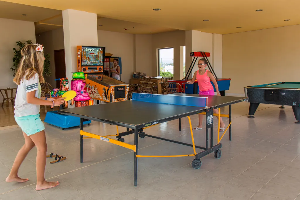 Sports and Entertainment, Memphis Hotel, Rhodes