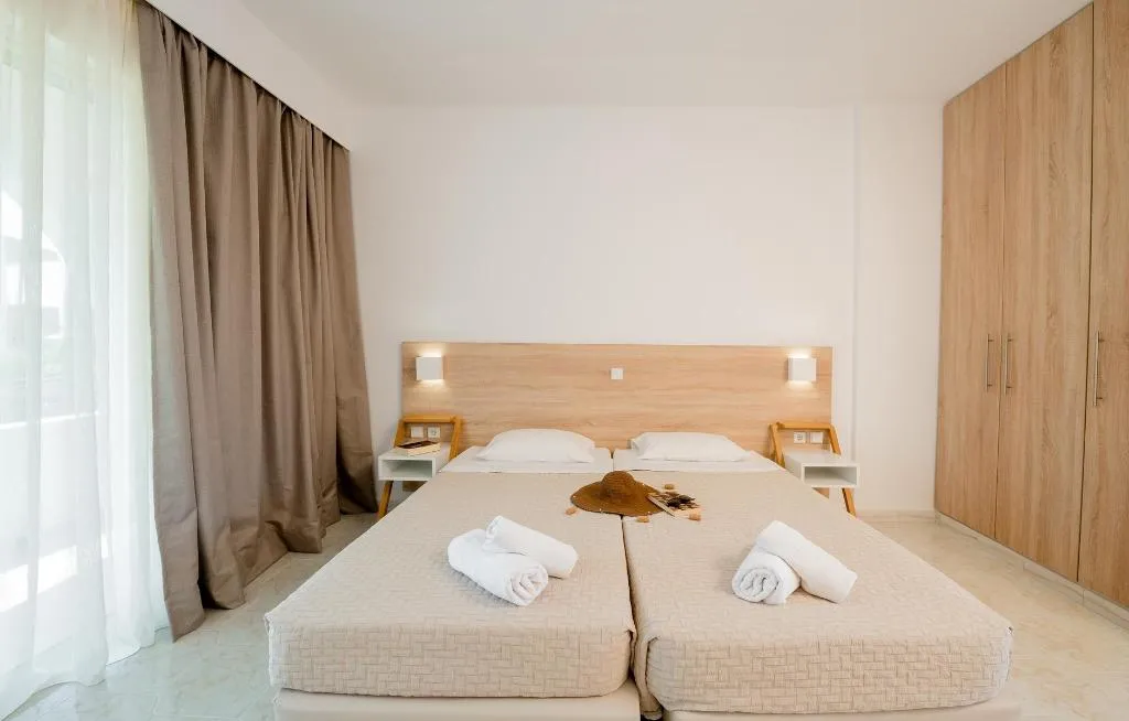 Double or Twin DELUXE WITH BALCONY Room, Sokrates Studios, Rhodes