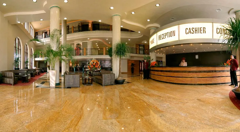 Lobby, Admiral, Varna