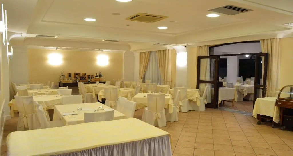 Restaurant, Best Western Hotel La Conchiglia, Naples