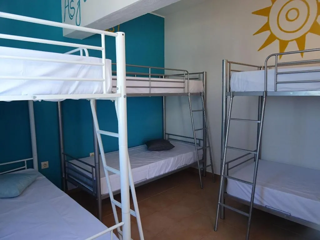 Room, Faro Beach Life Hostel, Algarve