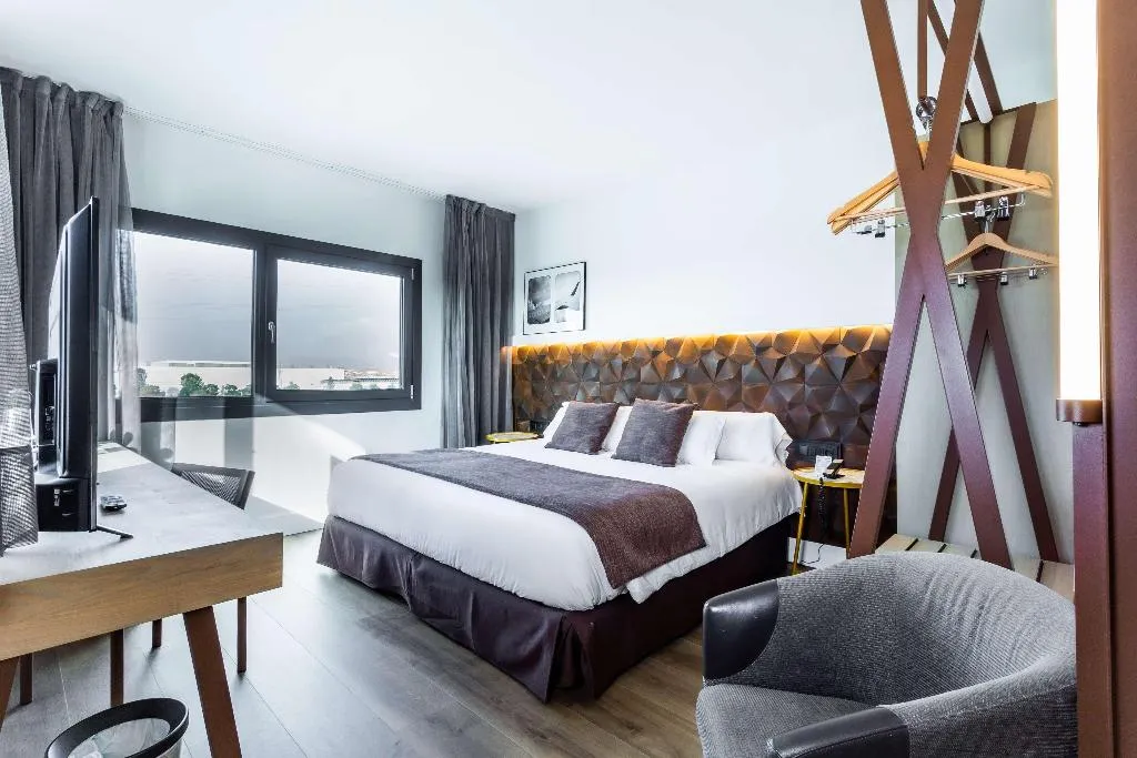 Double or Twin STANDARD Room, Best Western Plus Alfa Aeropuerto, Barcelona