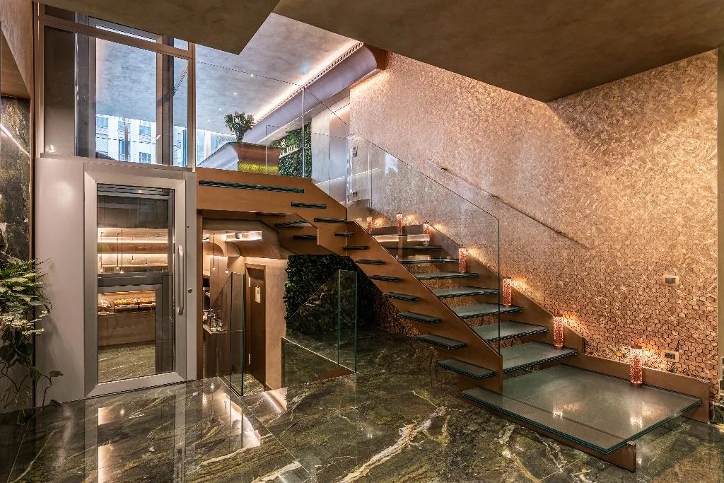Lobby, Ariston Hotel, Milan