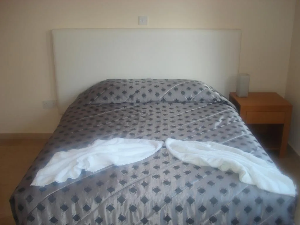 APARTMENT ONE BEDROOM Room, Akamas Health Farm And Spa, Cyprus