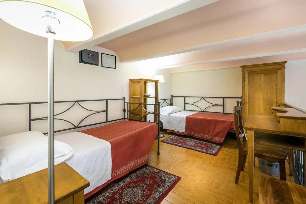 Room, Hotel Collodi - Firenze, Florence