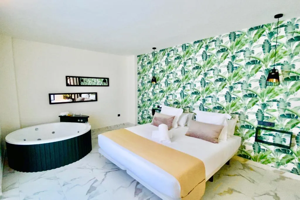 DOUBLE ONE BEDROOM ONE BATHROOM Room, La Plaza, Costa Blanca