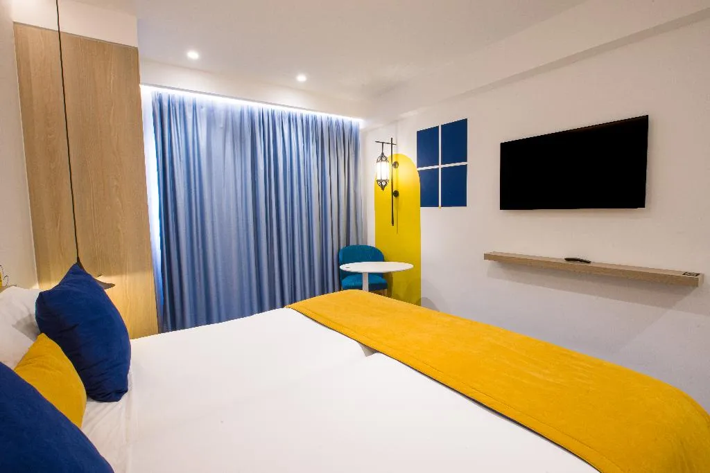 DOUBLE CLASSIC DOUBLE BED Room, Carlton, Tunisia