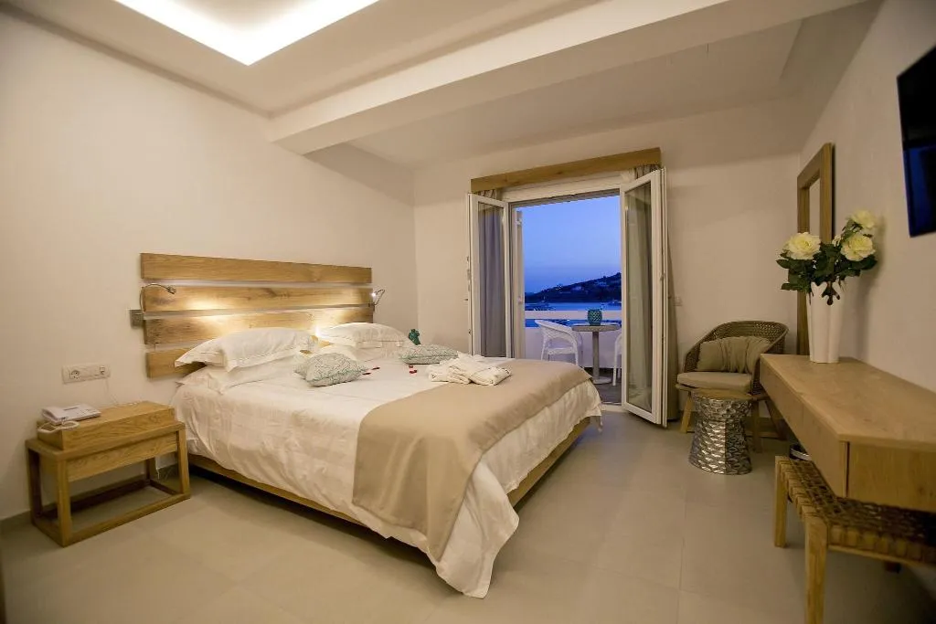 DOUBLE EXECUTIVE KING BED Room, Thalassa Boutique Hotel, Mykonos