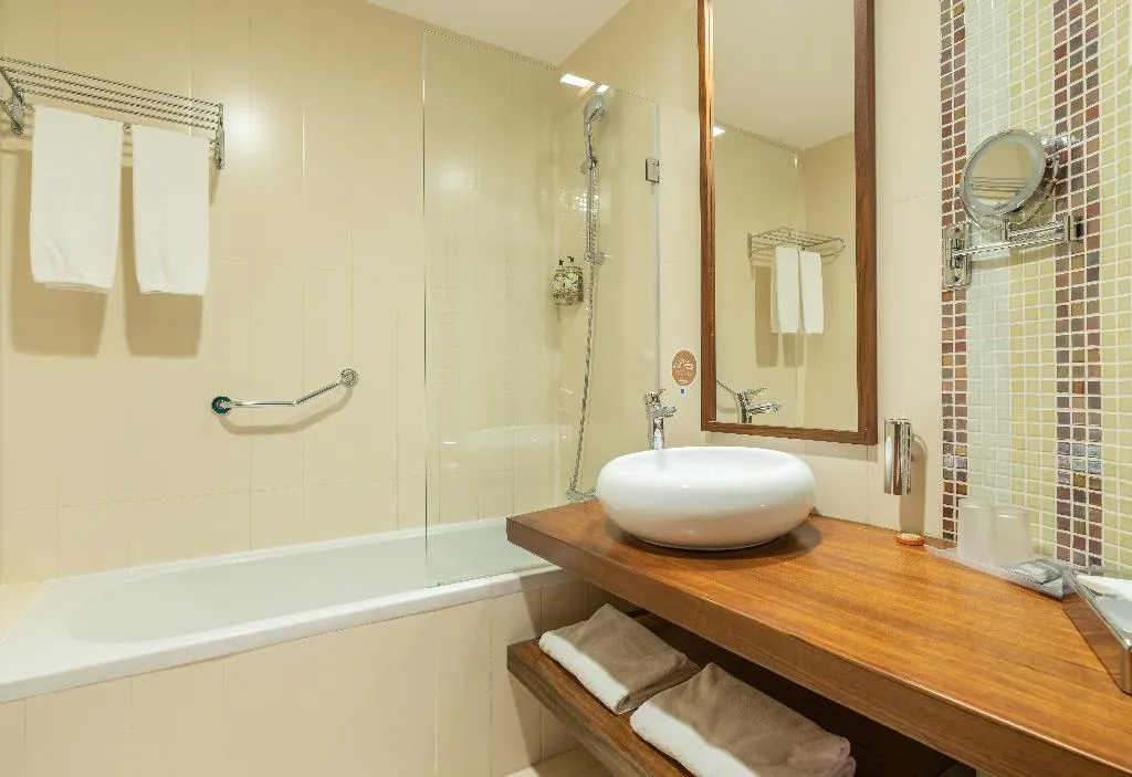 SINGLE CLASSIC Room, Aqua Pedra dos Bicos Design Beach -Adults Friendly, Algarve