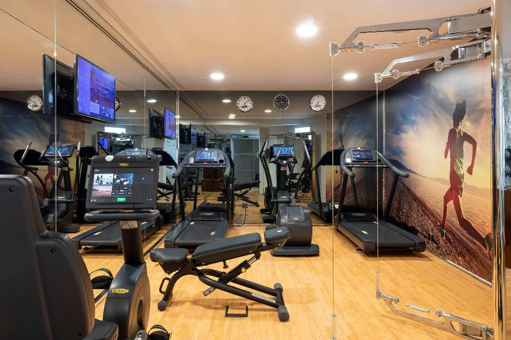 Sports and Entertainment, Hotel Colón Gran Meliá, Seville