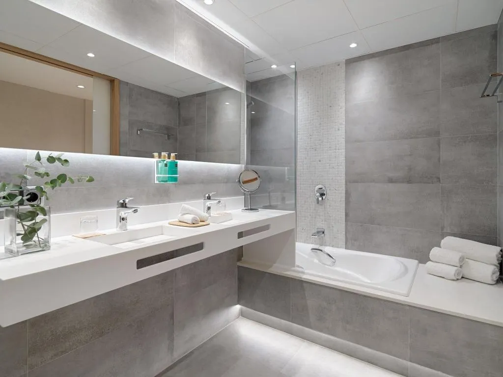 JUNIOR SUITE WITH DOUBLE BED Room, Hotel Saratoga, Majorca