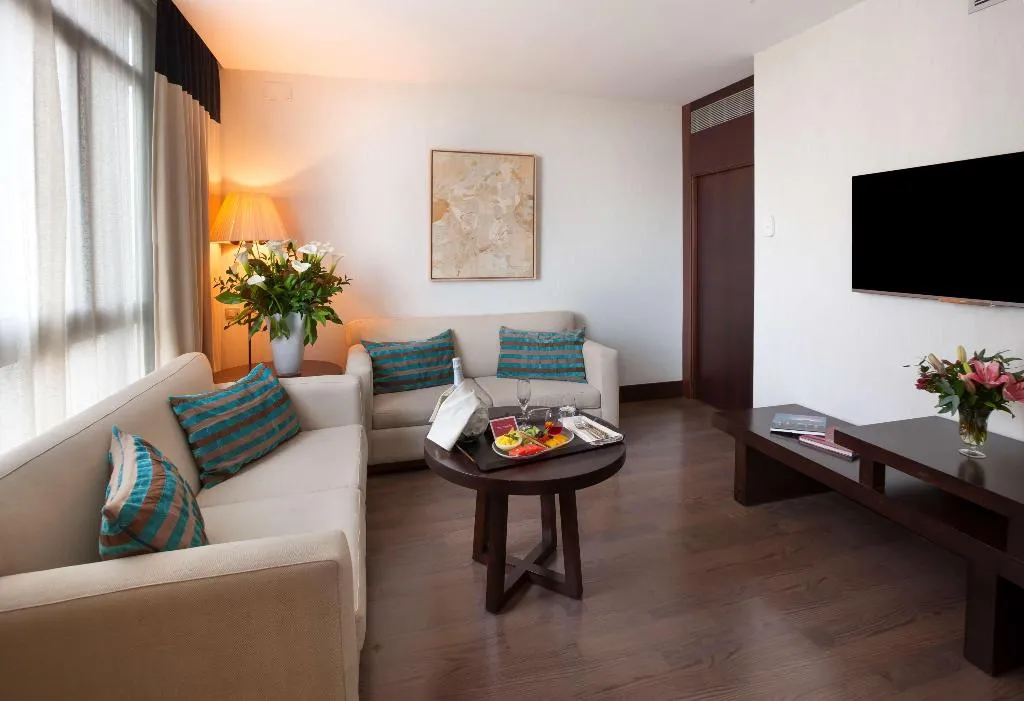 Room, NH Collection Sevilla, Seville