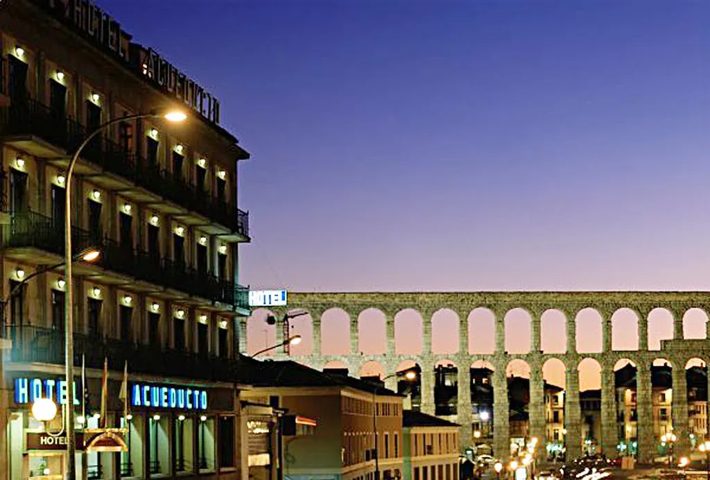General view, ELE Acueducto, Madrid