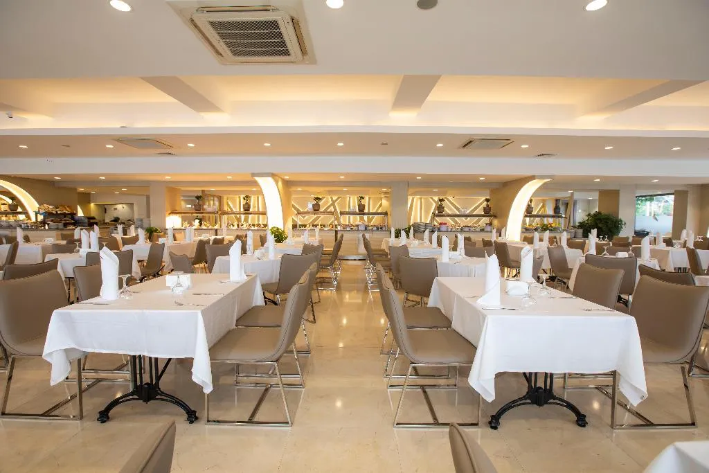 Restaurant, Falcon Hotel, Antalya