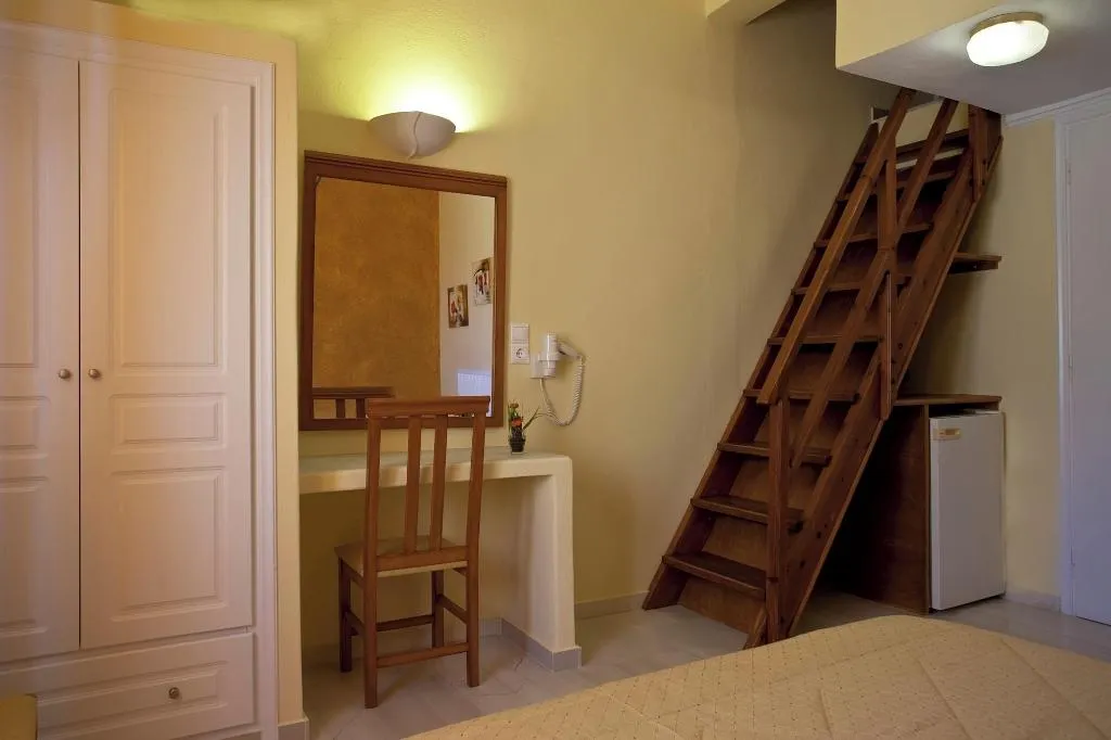Room, Anamnesis Spa Luxury Apartments, Santorini