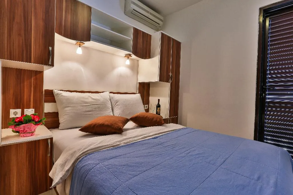 DOUBLE ECONOMY Room, Dvor Kornic, Tivat