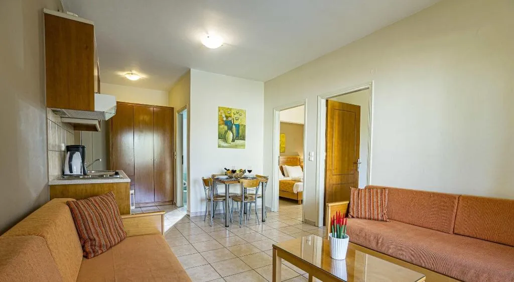 Room, Helios, Crete
