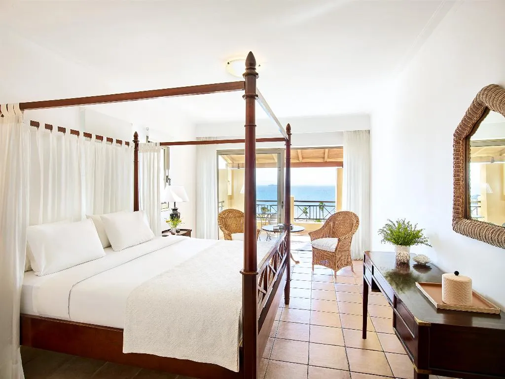 FAMILY ROOM SEA VIEW Room, Grecotel LUXME Oasis, Athens