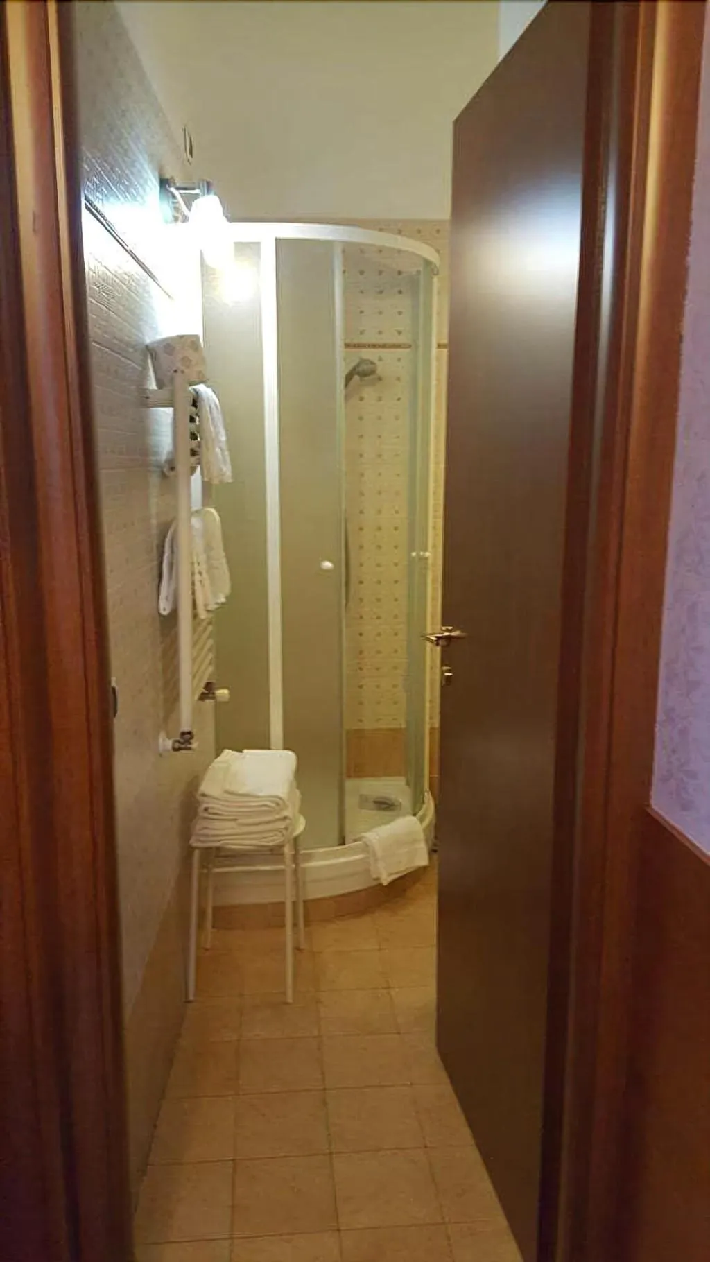 Room, Tagliaferri Lucia, Naples