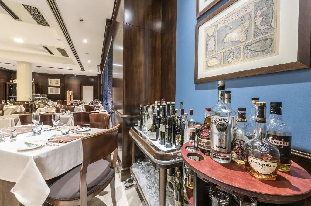 Restaurant, Caesar's, Cagliari