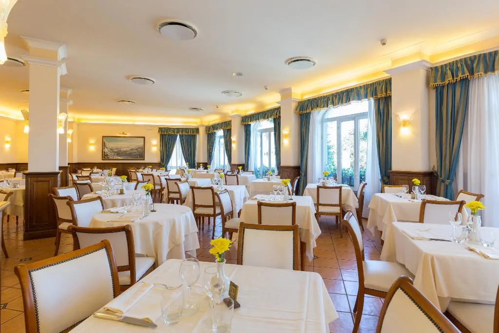 Restaurant, Hotel Jaccarino, Naples