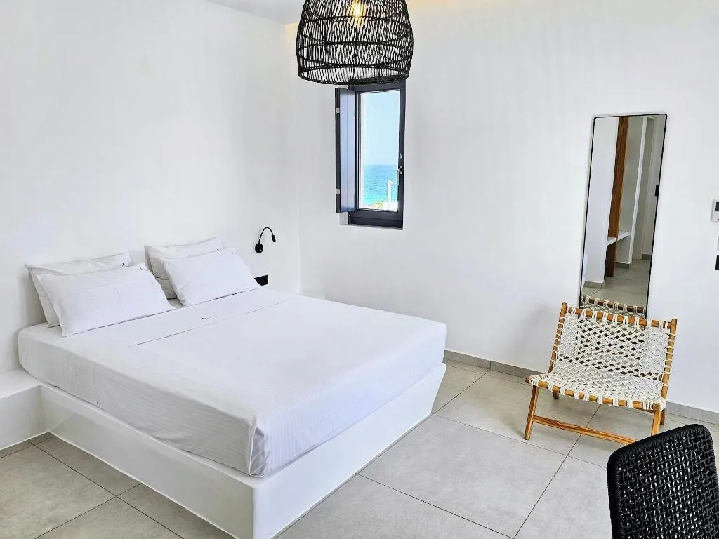 Room, MyLithos Suites, Santorini