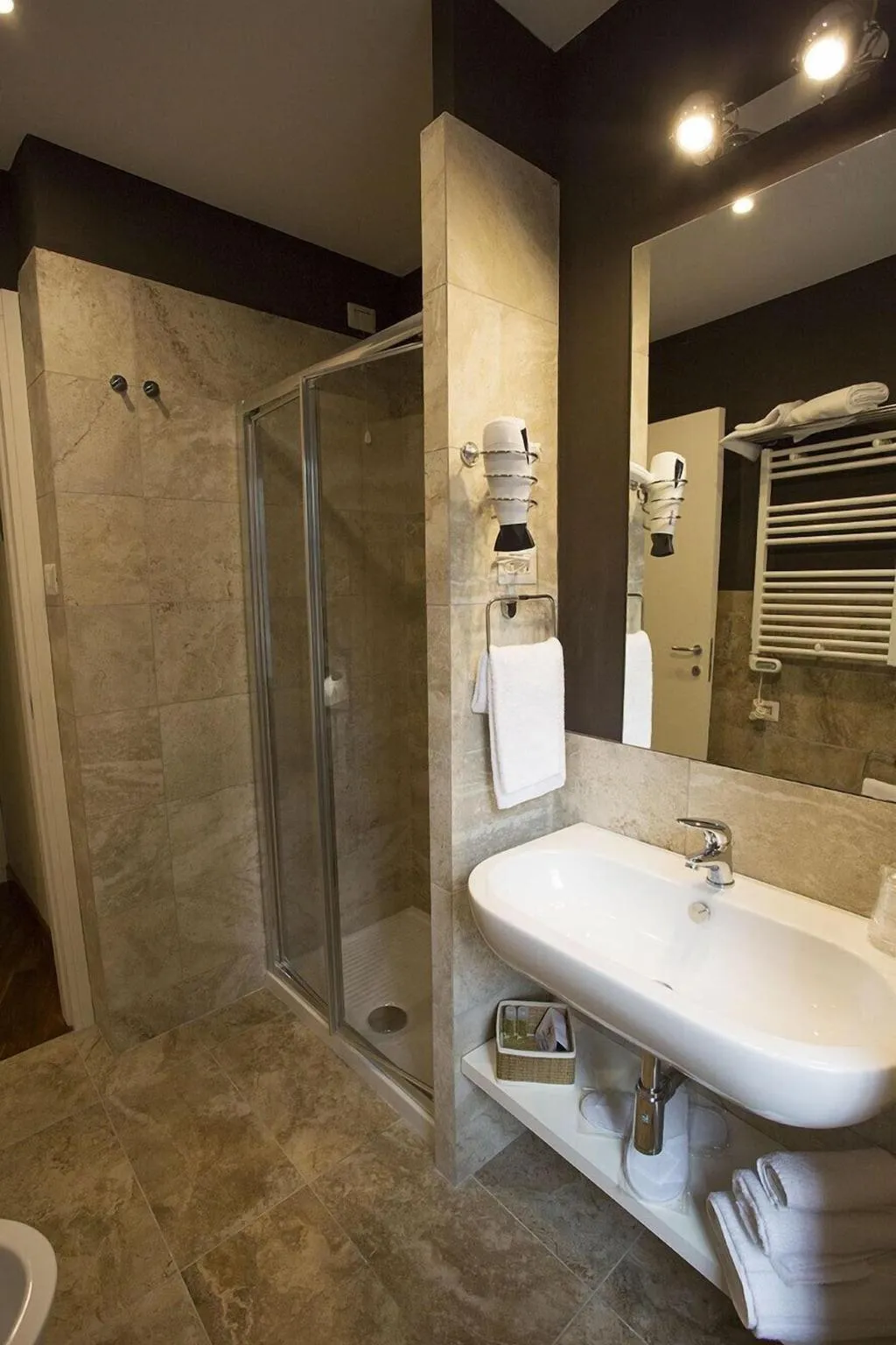 Room, B&B Rettifilo, Naples