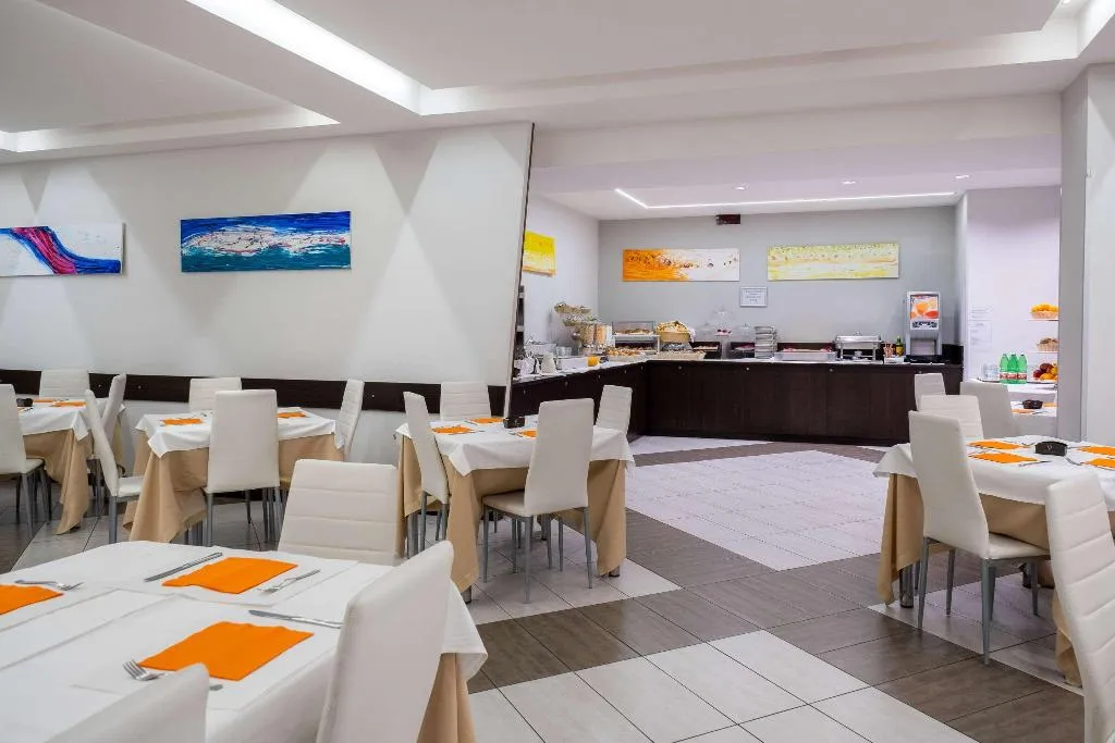 Restaurant, Hotel Rouge et Noir Roma, Rome