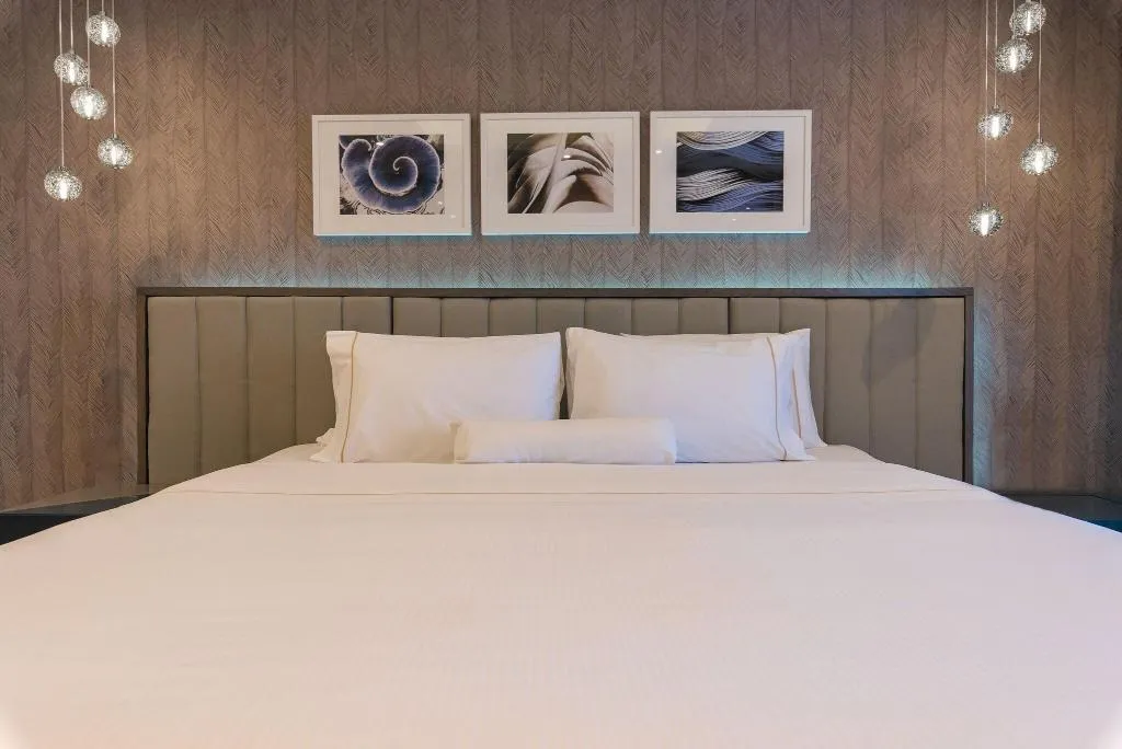 Room, Westin Dragonara Resort, Malta