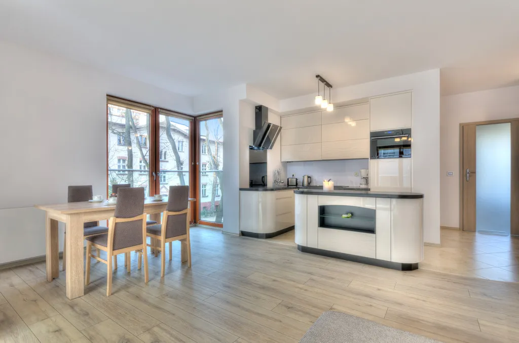 APARTMENT DELUXE WITH BALCONY Room, Dom & House - Apartments Sopot Kamienny Potok, Gdansk