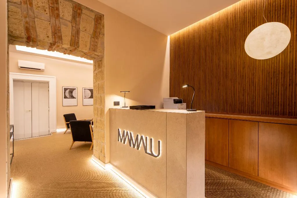 Lobby, Mamalu Studios And Suites, Naples