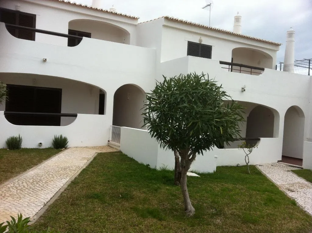 VILLA THREE BEDROOMS Room, Turiquintas, Algarve