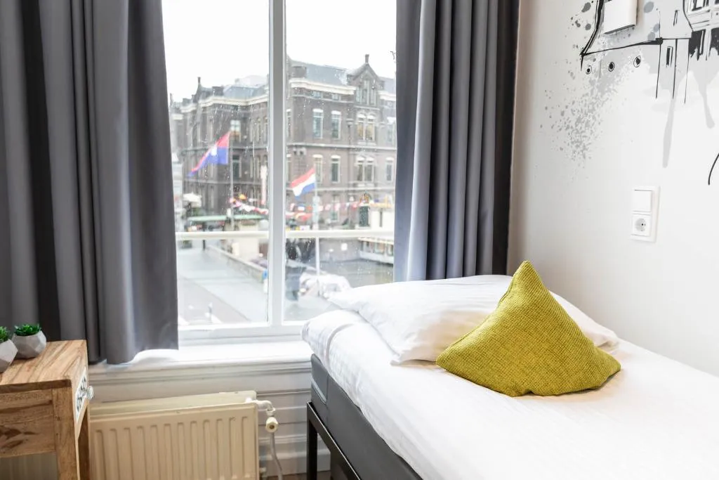 Room, Hotel Pagi, Amsterdam
